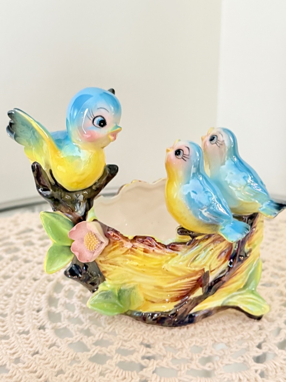 Norcrest Vintage 1950's Bluebird Planter Mother Bird Perched w Her Two Babies